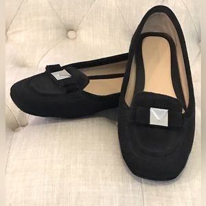 Michael Kors Driving Flat 7M Black Suede Silvertone Logo Buckle New without Tags